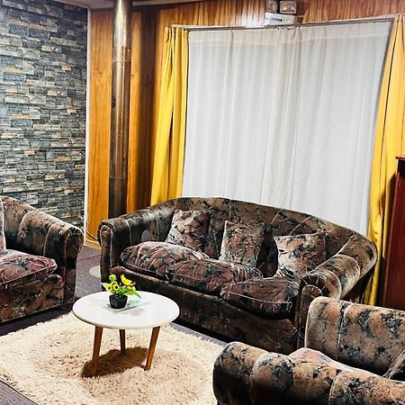 Hostal Santa Fe กัสโตร ภายนอก รูปภาพ