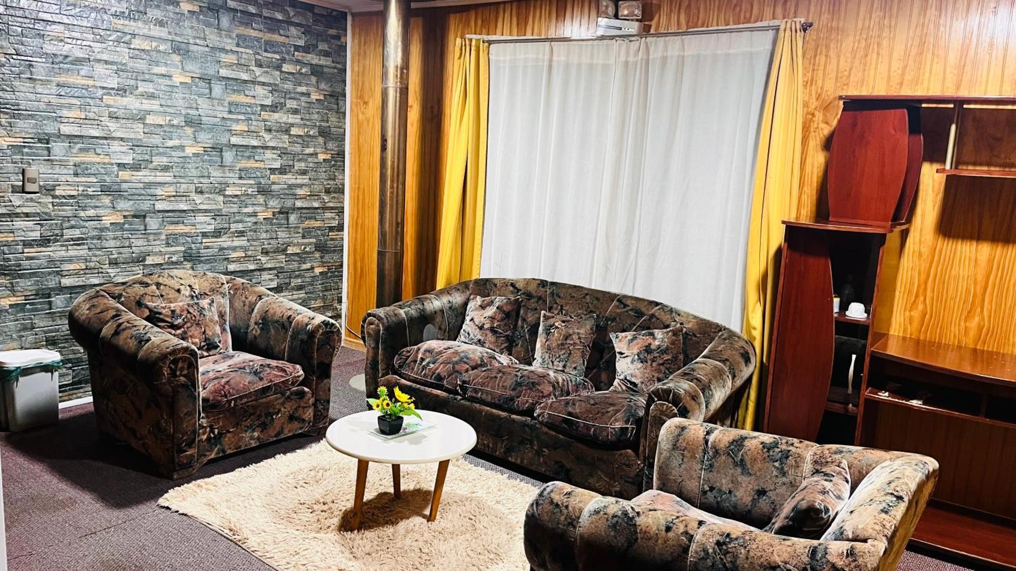 Hostal Santa Fe กัสโตร ภายนอก รูปภาพ