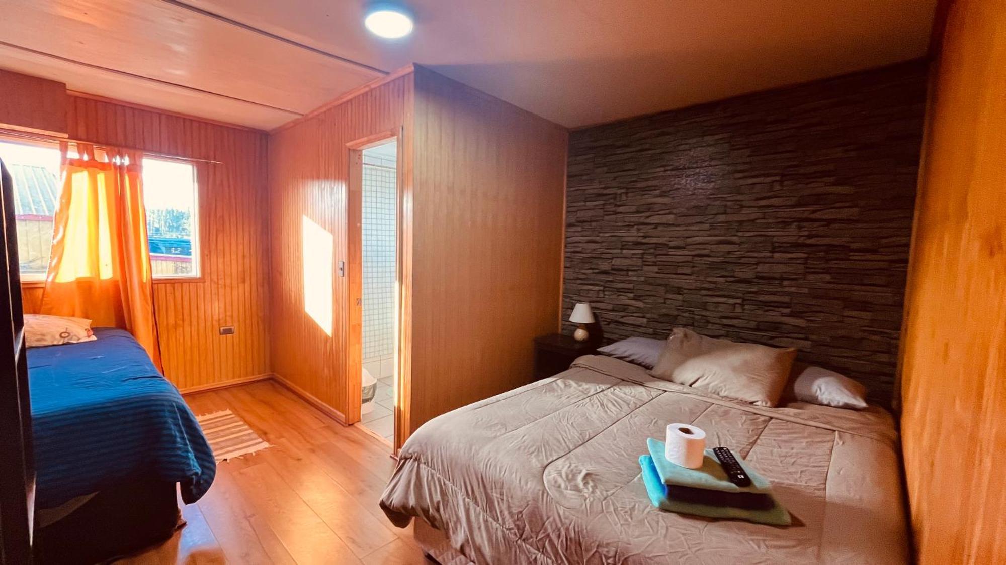 Hostal Santa Fe กัสโตร ภายนอก รูปภาพ